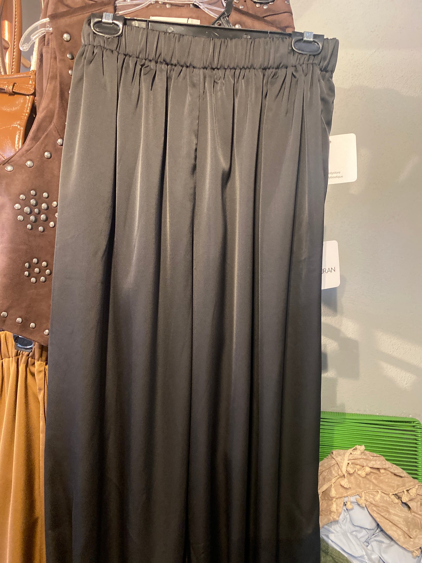 PANTALON SATINADO HAREM