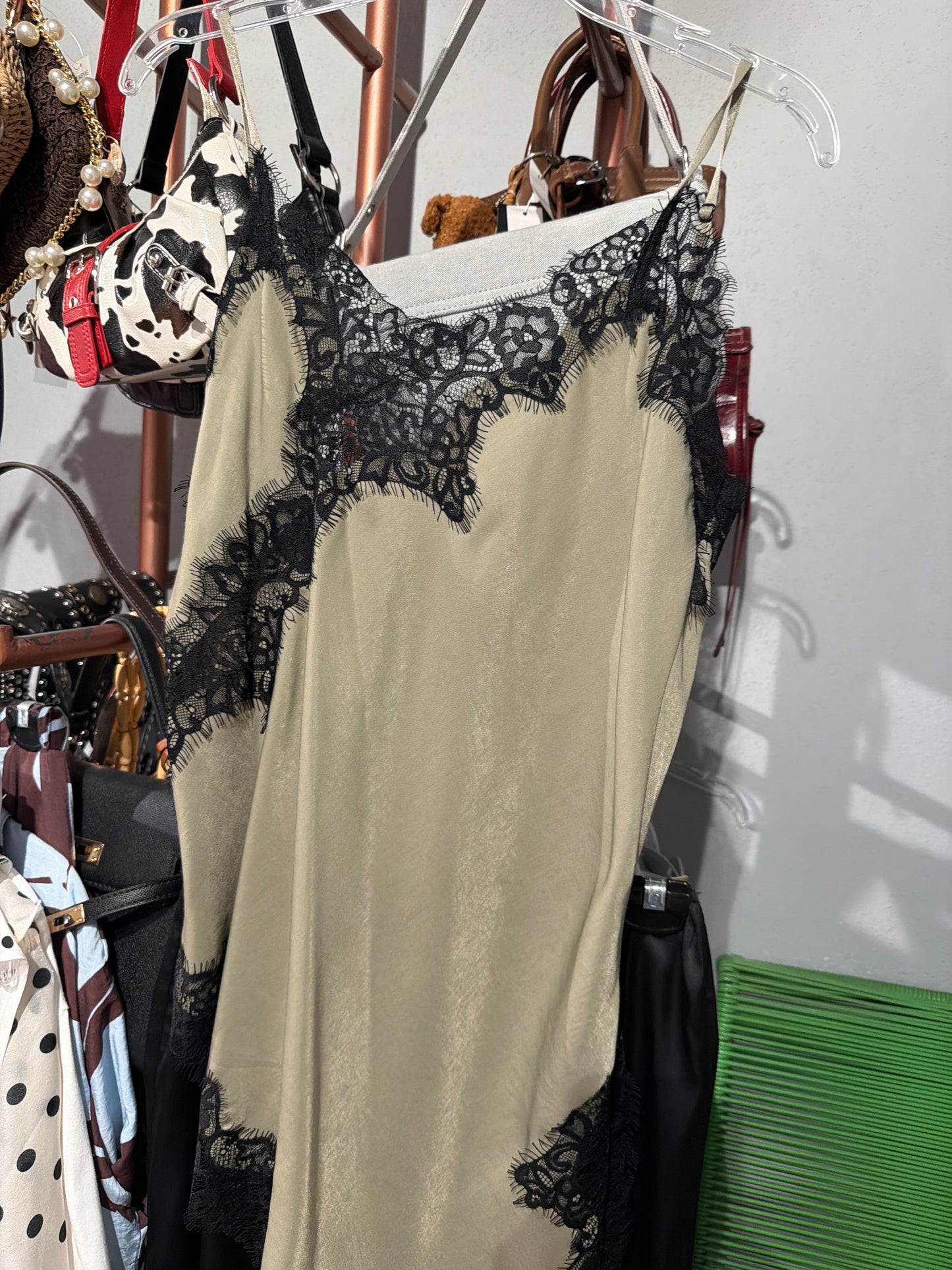 CONJUNTO GOLDEN LACE