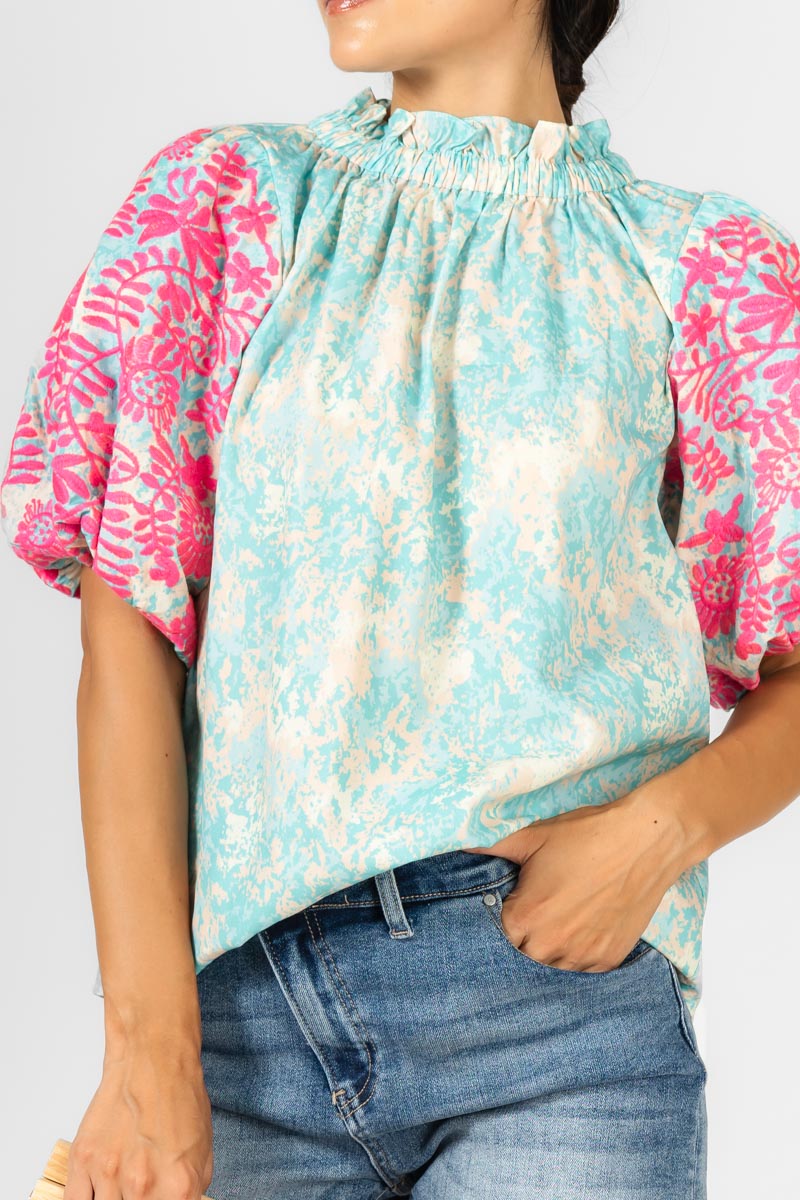 BLUSA MANGA BORDADA