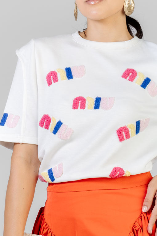 PLAYERA LETRAS COLORES