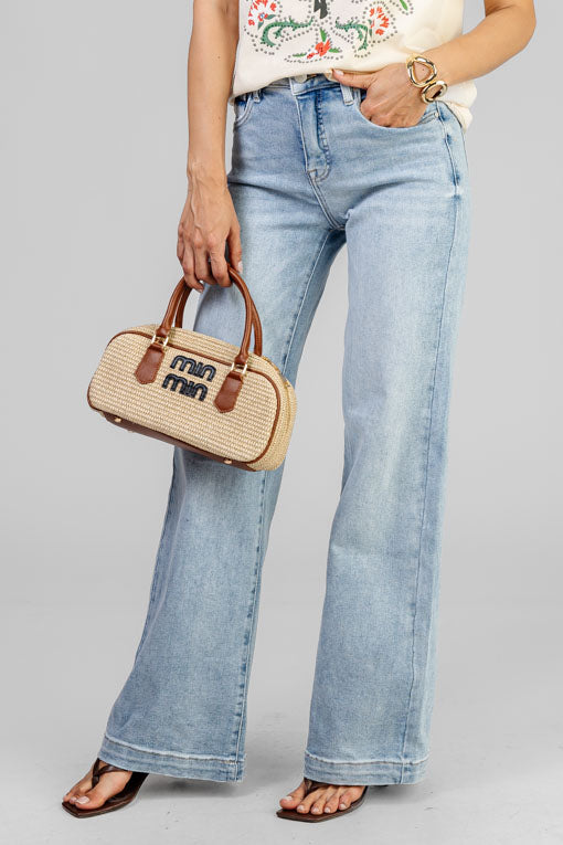 PANTALON BOTON COSTADO