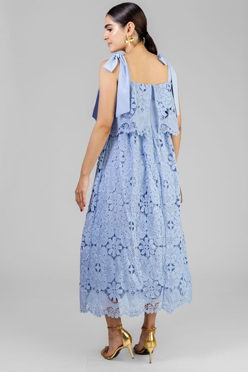 VESTIDO AZUL LAZOS