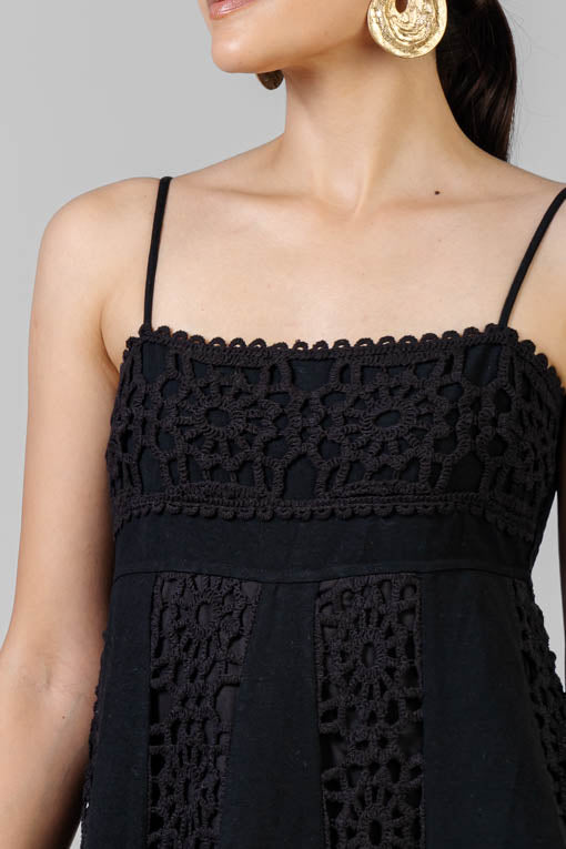 VESTIDO TIRAS CROCHET