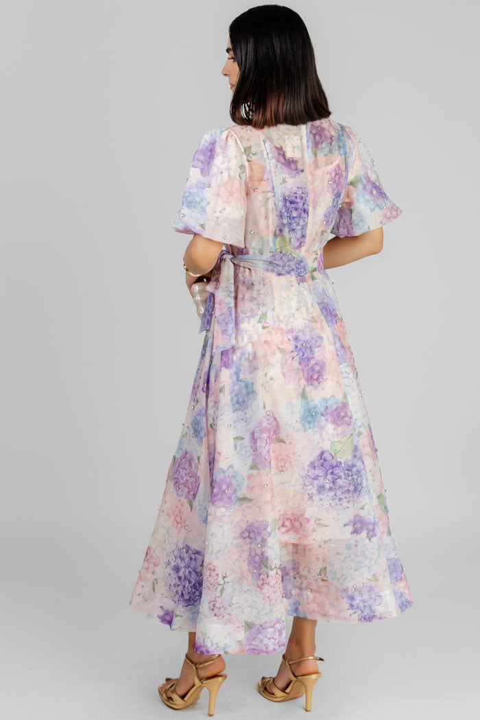 VESTIDO MIDI FLORAL ELEGANTE