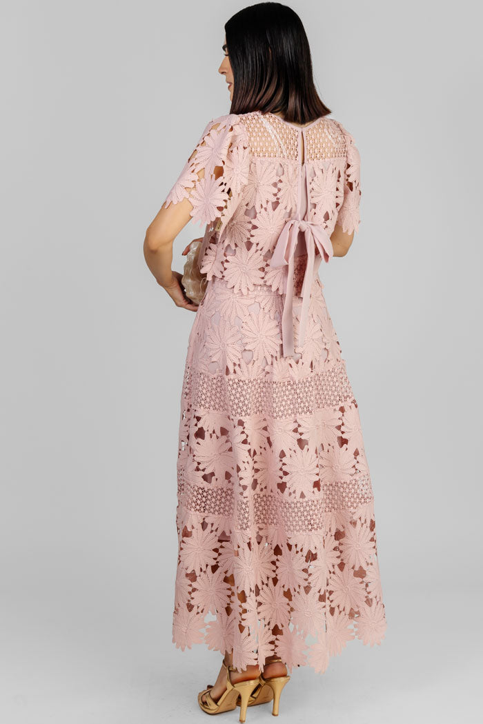VESTIDO MIDI ROSA GUIPUR