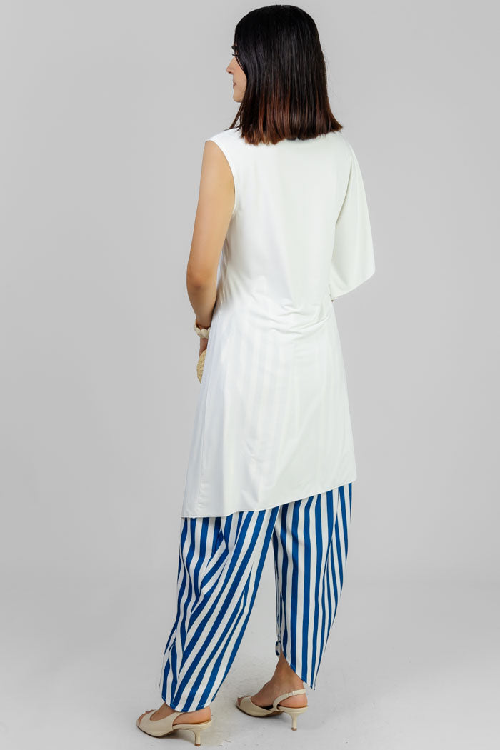 BLUSA ASIMÉTRICA ELEGANTE