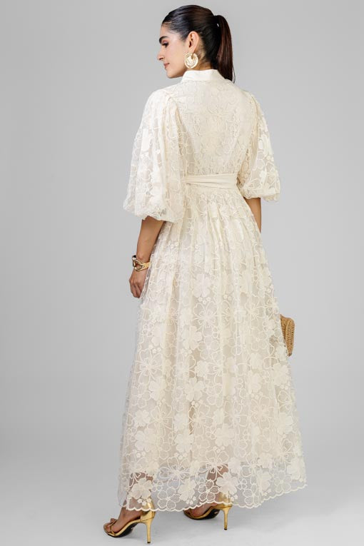 VESTIDO ORGANZA BORDADA
