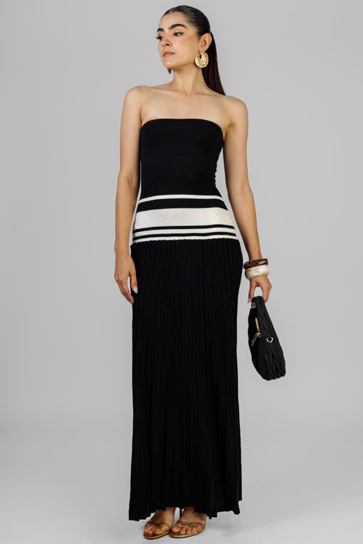 VESTIDO STRAPLESS TEJIDO