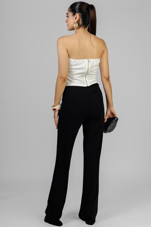 CONJUNTO TOP STRAPLESS MOÑOS