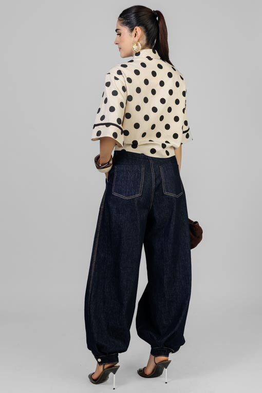 BLUSA LUNARES NEGRO