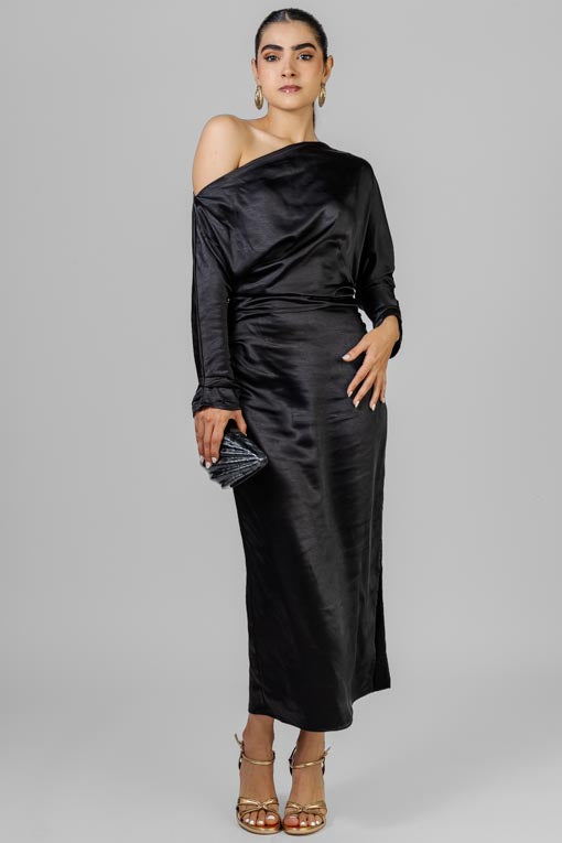 VESTIDO NEGRO GLAM