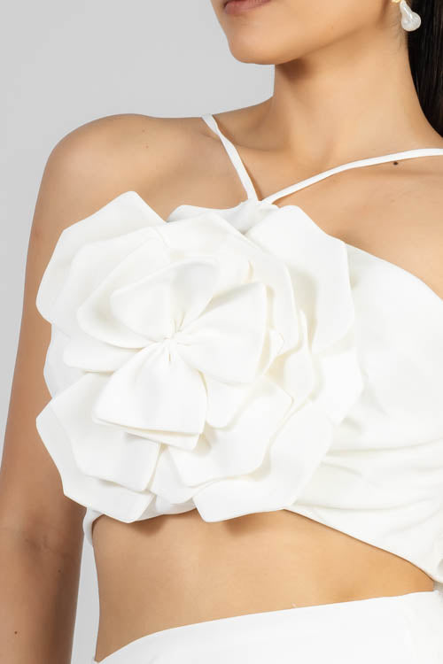 VESTIDO FLOR RESALTADA