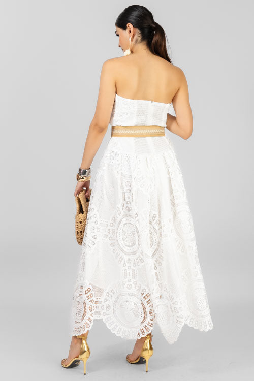 VESTIDO STRAPLESS ENCAJE
