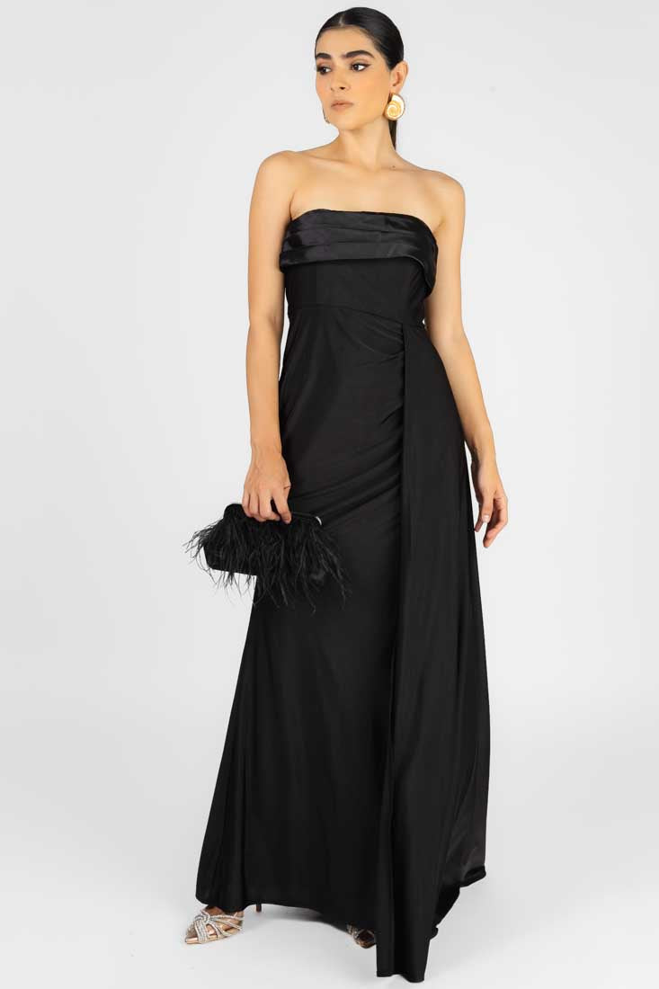 VESTIDO STRAPLESS NEGRO