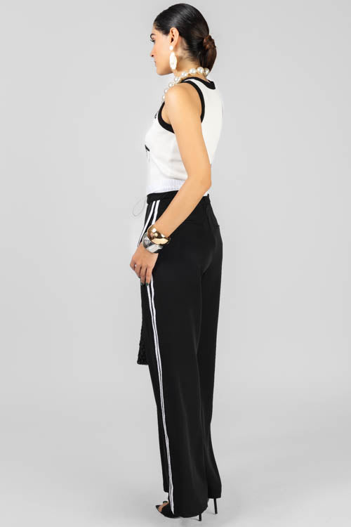 PANTALON LINEAS BLANCAS