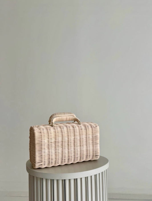 BOLSO DE MIMBRE