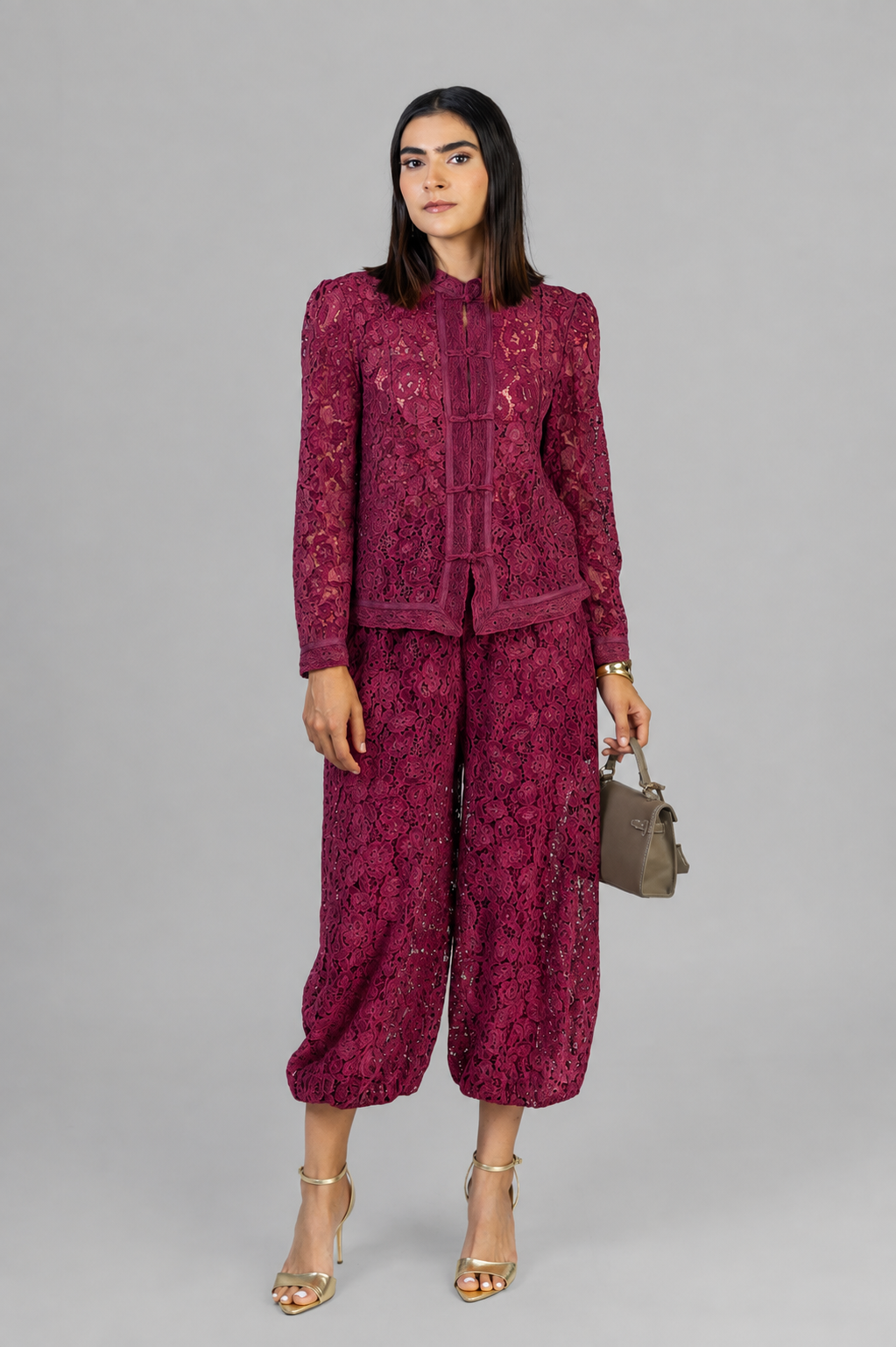 CONJUNTO DE ENCAJE MAO