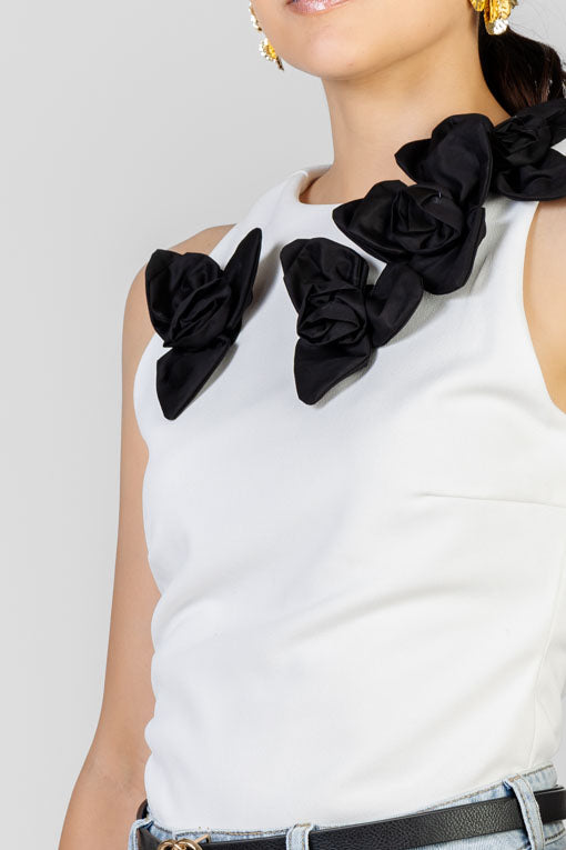 BLUSA FLORES NEGRO
