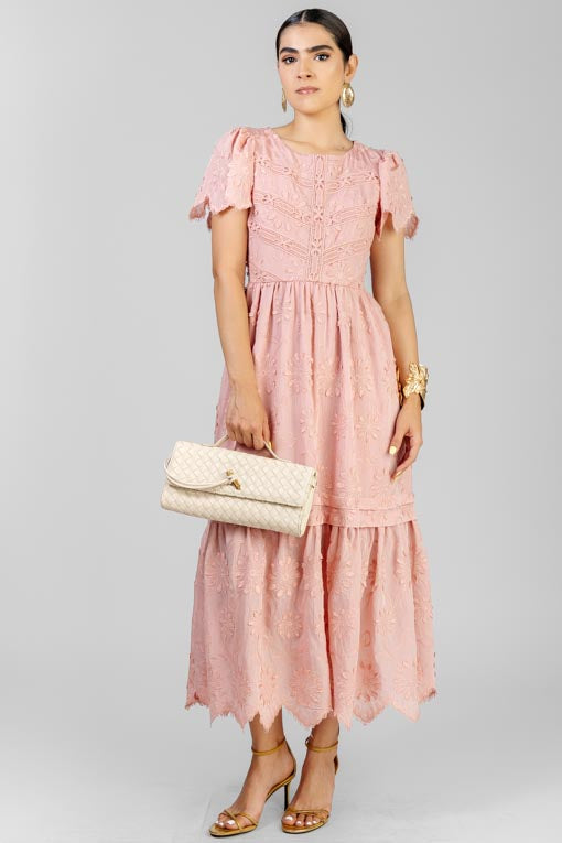 VESTIDO ROSA BORDADOS