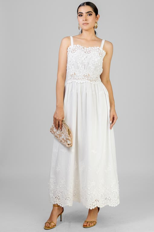 VESTIDO BLANCO BORDADO