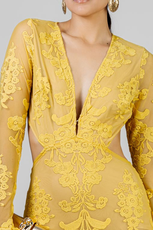 VESTIDO ENCAJE AMARILLO
