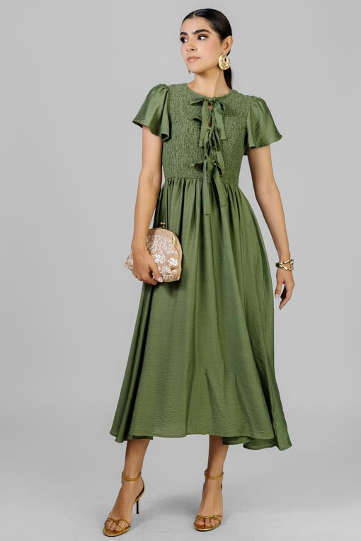 VESTIDO SMOCK LAZOS