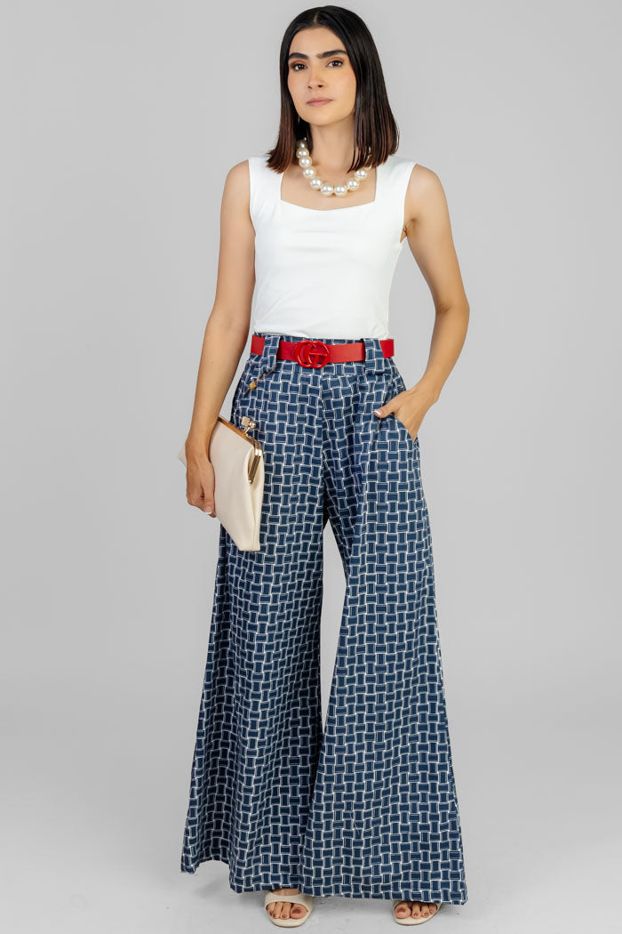 BLUSA BÁSICA CUELLO CUADRADO