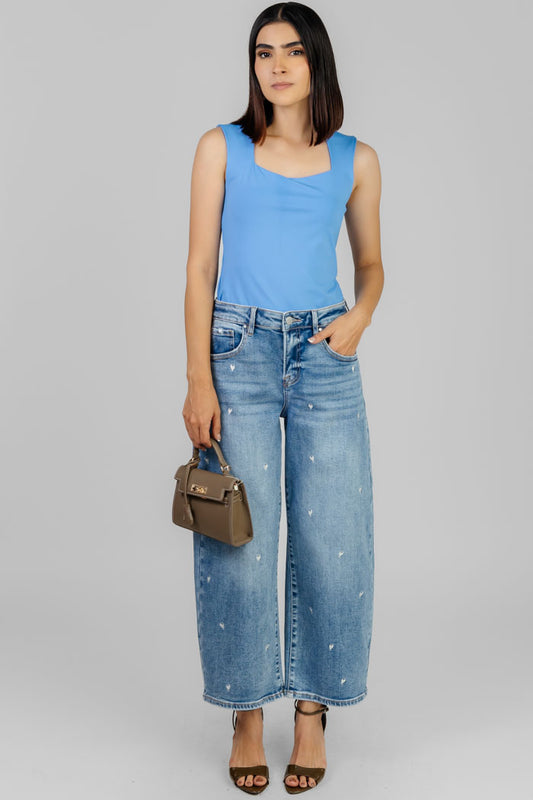 BLUSA BÁSICA CUELLO CUADRADO