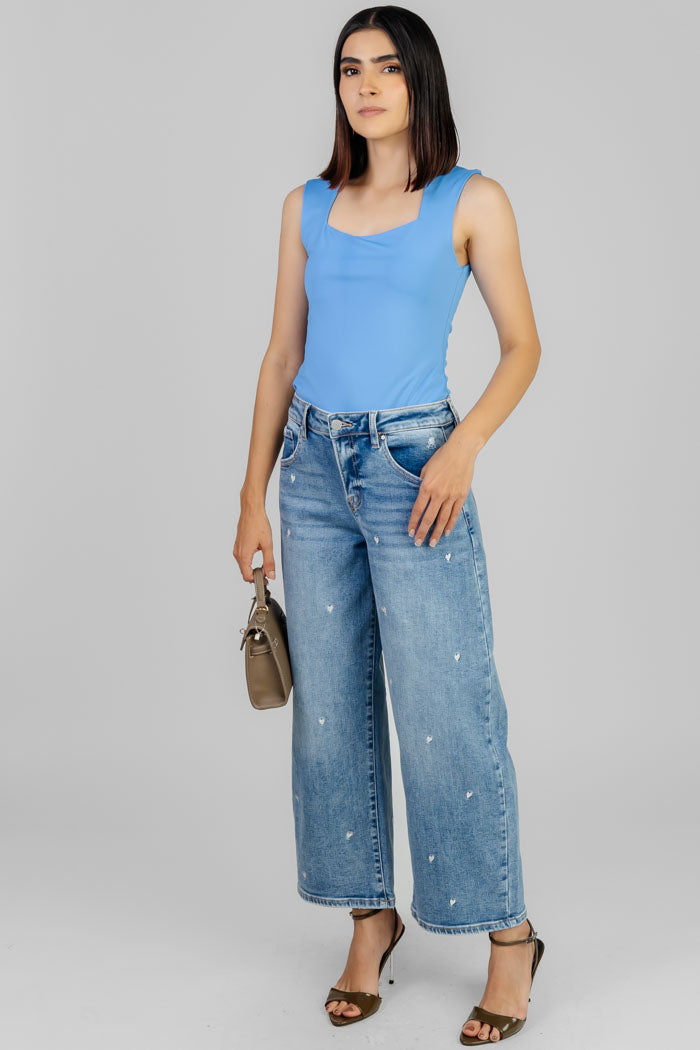 BLUSA BÁSICA CUELLO CUADRADO