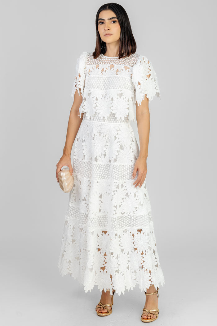 VESTIDO BLANCO EN ENCAJE