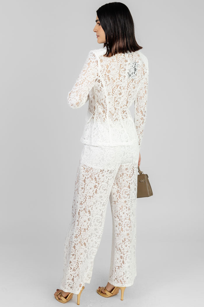 CONJUNTO DE ENCAJE BLANCO