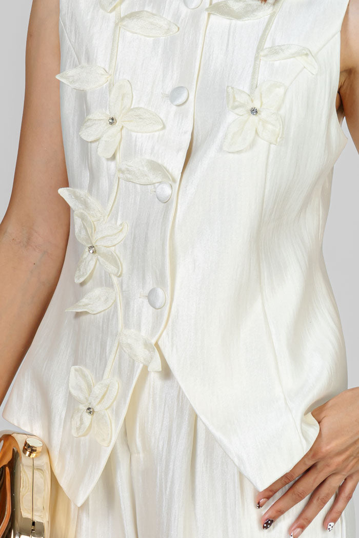 CONJUNTO BLANCO FLOREADO