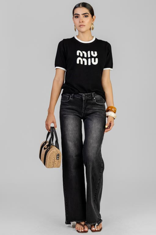 BLUSA TEJIDA LOGO BORDADO