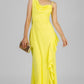 VESTIDO CON VOLANTE Y ABERTURA