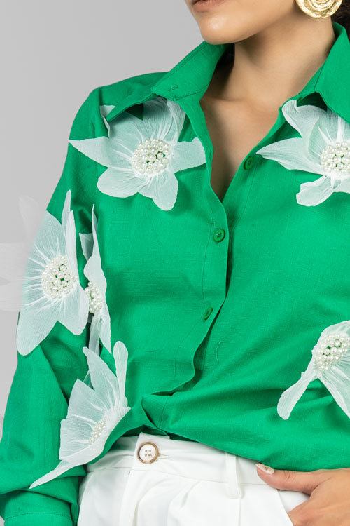 CAMISA FLORES CON PERLAS