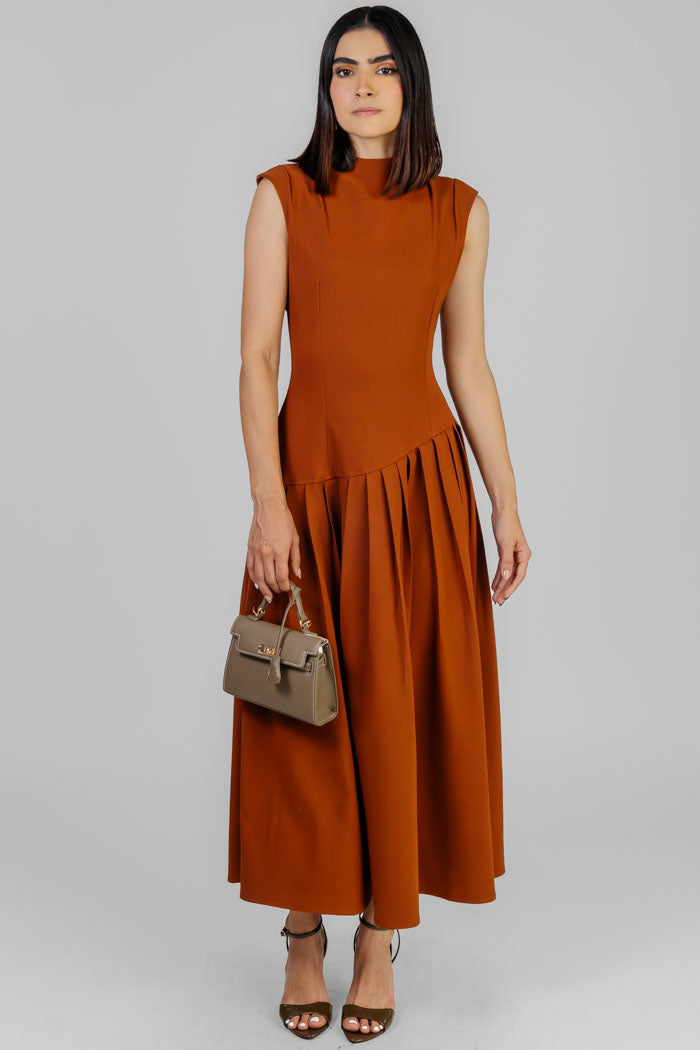 VESTIDO MIDI ASIMÉTRICO PLISADO