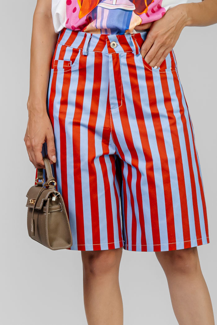 CONJUNTO VIBRANTE BERMUDA Y PLAYERA