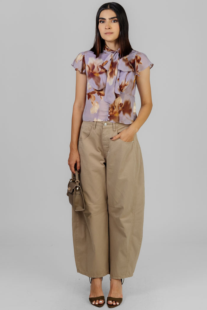 BLUSA FLORAL CON LAZO