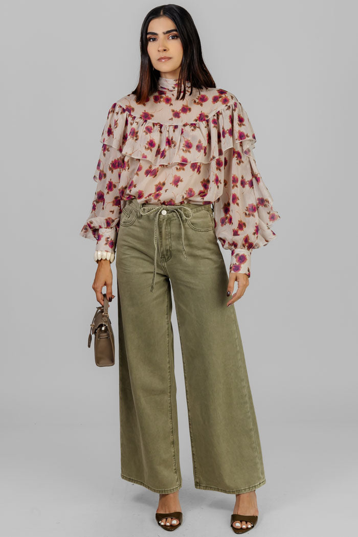 BLUSA ESTAMPADA CON VOLANTES