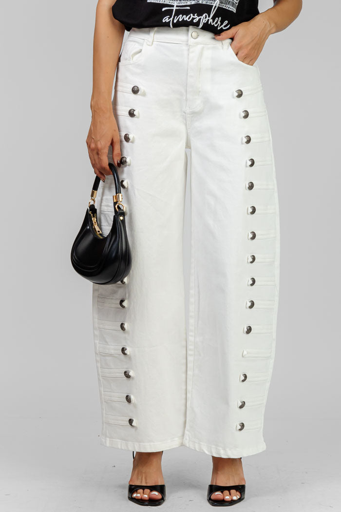 PANTALON BLANCO ESTILO MILITAR