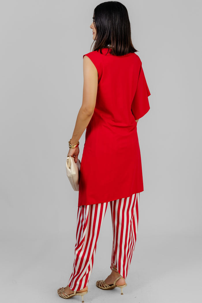 BLUSA ASIMÉTRICA ELEGANTE
