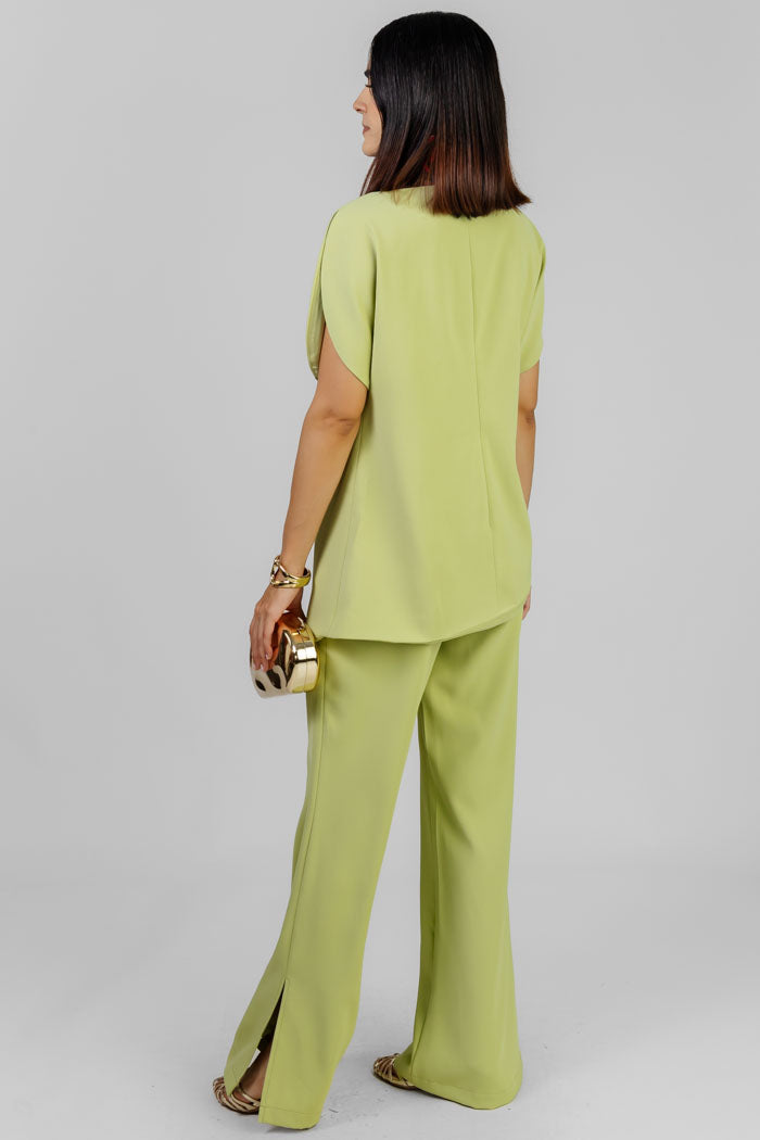 CONJUNTO ELEGANTE MINIMALISTA