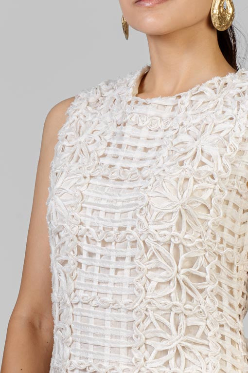 VESTIDO FLOR DE ORGANZA