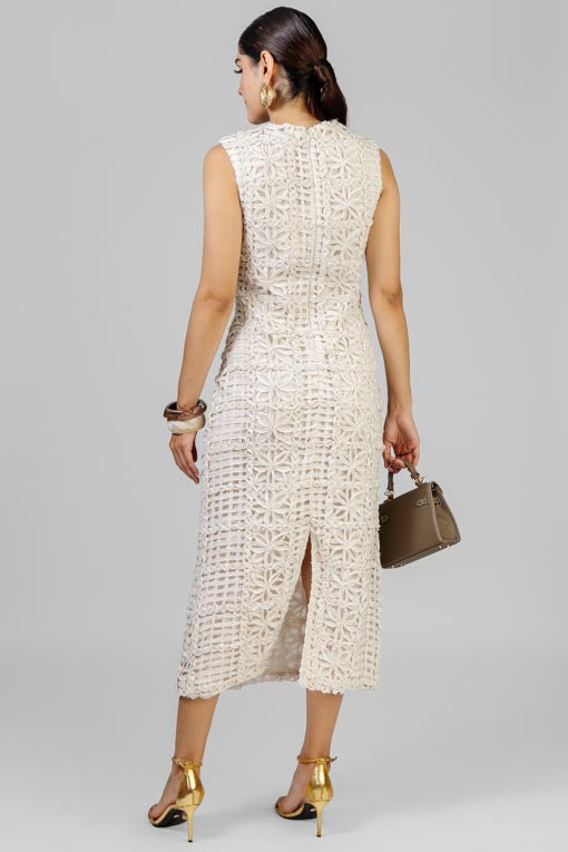 VESTIDO FLOR DE ORGANZA