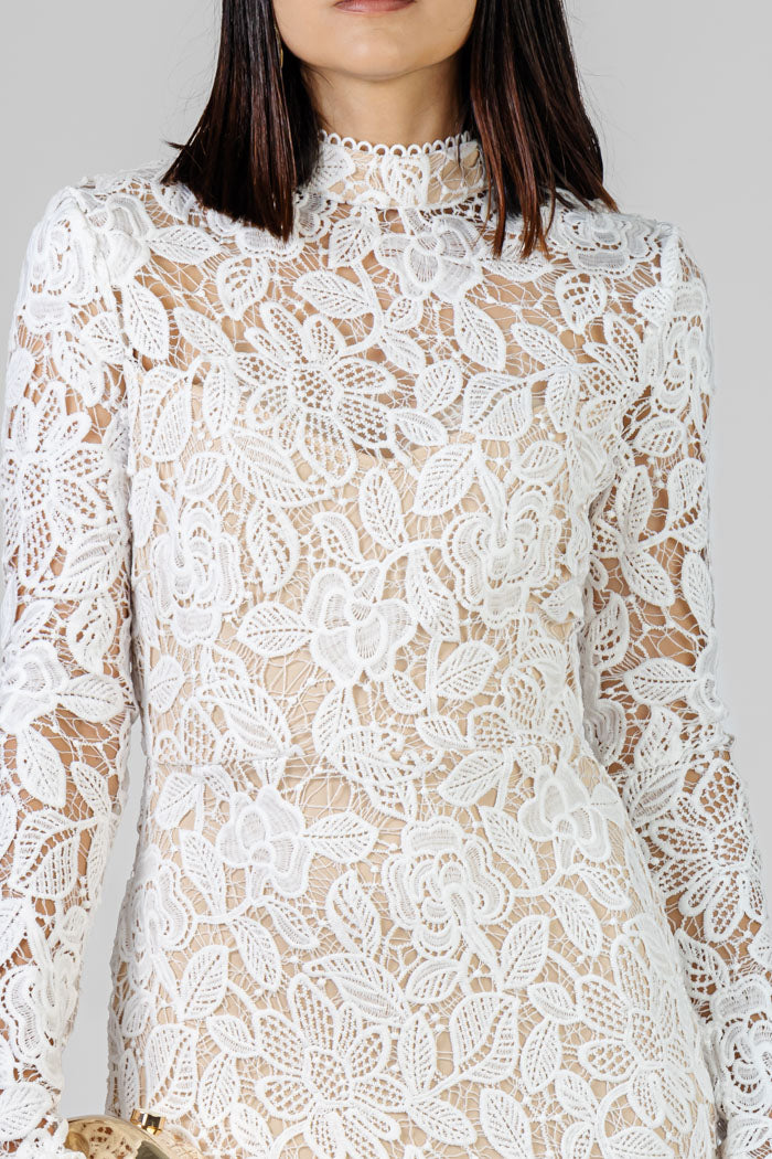 VESTIDO BLANCO DE ENCAJE