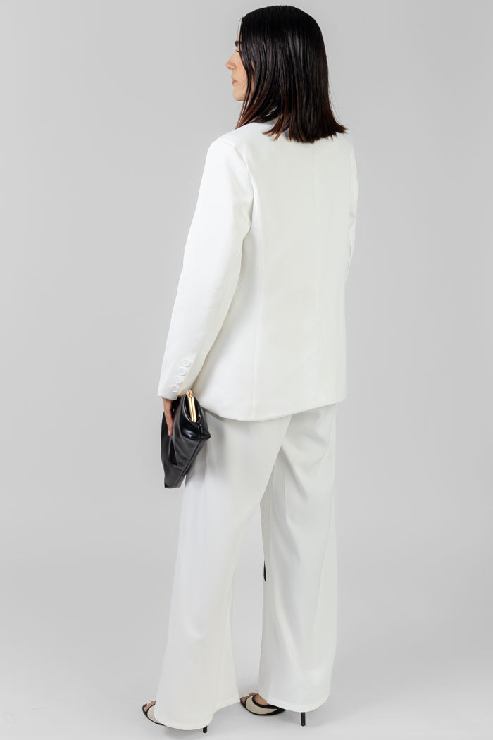 CONJUNTO BLANCO CON LUNARES