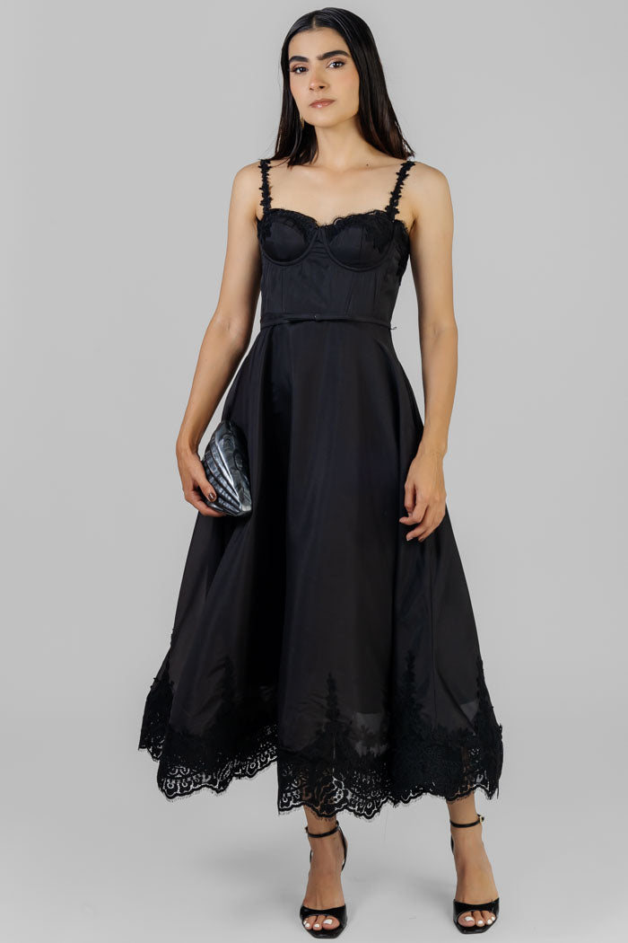 VESTIDO NEGRO MIDI ENCAJE