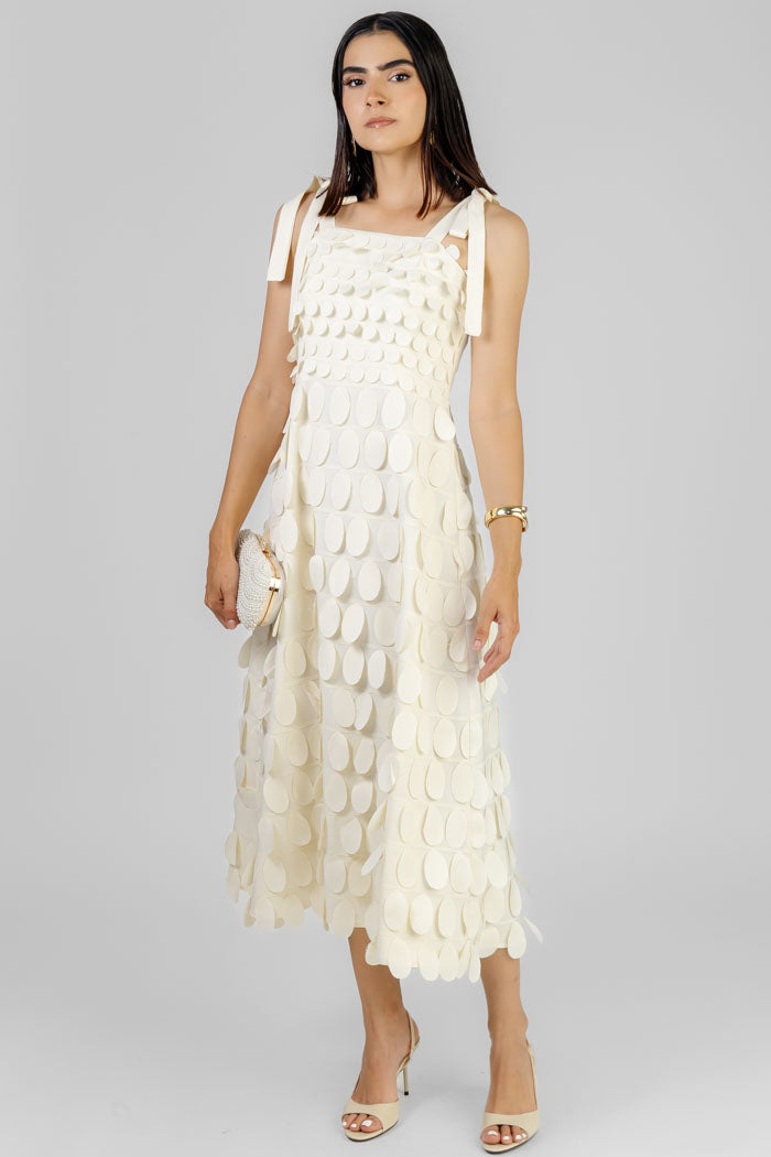 VESTIDO MIDI CON APLIQUES