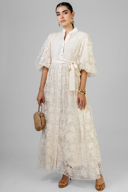 VESTIDO ORGANZA BORDADA