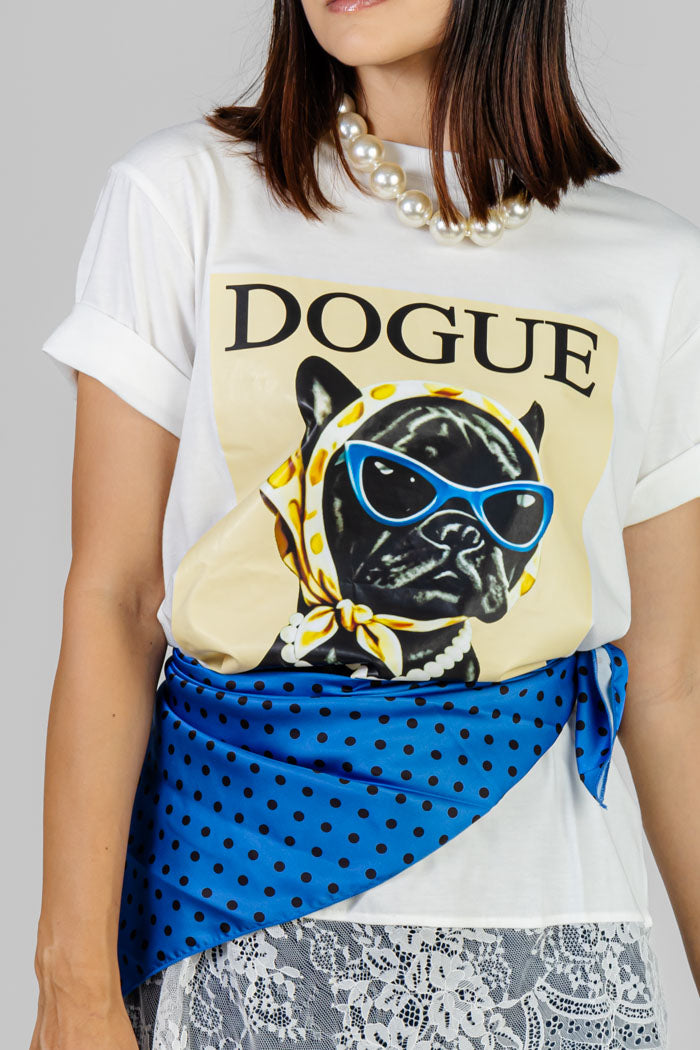 BLUSA ESTAMPADA CON ENCAJE